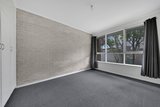 https://images.listonce.com.au/custom/160x/listings/4-glamis-street-newtown-vic-3220/549/01698549_img_12.jpg?nNp2AEbQawk