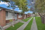 https://images.listonce.com.au/custom/160x/listings/4-glamis-street-newtown-vic-3220/549/01698549_img_14.jpg?WfZcfirweCI
