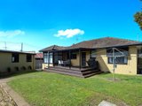 https://images.listonce.com.au/custom/160x/listings/4-glenys-court-belmont-vic-3216/895/01699895_img_08.jpg?4ZkKchXow28