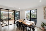 https://images.listonce.com.au/custom/160x/listings/4-gossamer-place-diamond-creek-vic-3089/784/01906784_img_03.jpg?WGZcX_s36DU