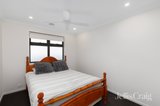 https://images.listonce.com.au/custom/160x/listings/4-gossamer-place-diamond-creek-vic-3089/784/01906784_img_06.jpg?9suuw_8bBQA