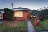 https://images.listonce.com.au/custom/160x/listings/4-gothic-road-aspendale-vic-3195/117/00709117_img_02.jpg?M1d9zsfwtV0