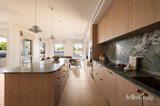 https://images.listonce.com.au/custom/160x/listings/4-grandview-grove-northcote-vic-3070/579/01990579_img_14.jpg?-gpcvBOAakc