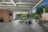 https://images.listonce.com.au/custom/160x/listings/4-green-gully-court-st-helena-vic-3088/412/01231412_img_13.jpg?kINDZm3KU8Y