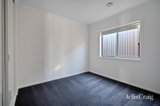 https://images.listonce.com.au/custom/160x/listings/4-haigh-pl-mount-pleasant-vic-3350/924/01782924_img_04.jpg?wmv08lDDMNo