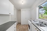 https://images.listonce.com.au/custom/160x/listings/4-hansen-road-kilsyth-vic-3137/896/01735896_img_06.jpg?3OjDg6KkZTI