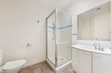 https://images.listonce.com.au/custom/160x/listings/4-hanson-street-niddrie-vic-3042/146/01580146_img_05.jpg?PXESfD9h05k