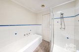 https://images.listonce.com.au/custom/160x/listings/4-hanson-street-niddrie-vic-3042/642/01772642_img_08.jpg?fZOq5Fla9tw