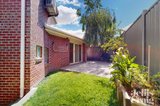 https://images.listonce.com.au/custom/160x/listings/4-hanson-street-niddrie-vic-3042/642/01772642_img_13.jpg?-zqHXmCRN9w
