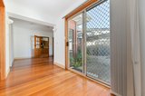 https://images.listonce.com.au/custom/160x/listings/4-harcourt-street-ashwood-vic-3147/187/01717187_img_04.jpg?tSarll76ayM