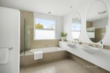 https://images.listonce.com.au/custom/160x/listings/4-hartington-street-kew-vic-3101/288/01736288_img_06.jpg?qboOKL2zhnI