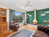 https://images.listonce.com.au/custom/160x/listings/4-heathwood-street-ringwood-east-vic-3135/091/00621091_img_04.jpg?GNuTkt0tzM8