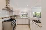 https://images.listonce.com.au/custom/160x/listings/4-heathwood-street-ringwood-east-vic-3135/092/01546092_img_05.jpg?MMJIKYiSlKI