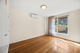 https://images.listonce.com.au/custom/160x/listings/4-henwood-street-forest-hill-vic-3131/360/01812360_img_06.jpg?061fa7oJ0qw