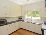 https://images.listonce.com.au/custom/160x/listings/4-heytesbury-street-herne-hill-vic-3218/900/01699900_img_03.jpg?5DxWbosZrCc