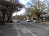 https://images.listonce.com.au/custom/160x/listings/4-high-street-healesville-vic-3777/349/01525349_img_26.jpg?pbNNeMVrzU4