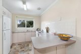 https://images.listonce.com.au/custom/160x/listings/4-high-street-woodend-vic-3442/758/01097758_img_04.jpg?B_hlqq8fgco