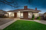 https://images.listonce.com.au/custom/160x/listings/4-highland-avenue-balwyn-vic-3103/956/00111956_img_01.jpg?Wv52Om5Gv7U