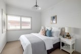 https://images.listonce.com.au/custom/160x/listings/4-hornsby-street-malvern-vic-3144/952/01485952_img_09.jpg?0LUHqatIO7w