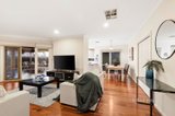 https://images.listonce.com.au/custom/160x/listings/4-howqua-court-warranwood-vic-3134/107/01700107_img_07.jpg?c-K5G5FzsZs