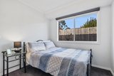 https://images.listonce.com.au/custom/160x/listings/4-hyde-park-walk-mooroolbark-vic-3138/119/01871119_img_08.jpg?QmHq3UMKz24