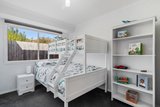 https://images.listonce.com.au/custom/160x/listings/4-hyde-park-walk-mooroolbark-vic-3138/119/01871119_img_09.jpg?OhUYr3y8_5Y