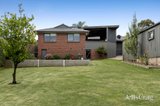 https://images.listonce.com.au/custom/160x/listings/4-irvine-crescent-yarra-glen-vic-3775/372/01840372_img_21.jpg?2VlDOttpRoo