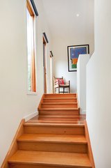 https://images.listonce.com.au/custom/160x/listings/4-janet-court-portsea-vic-3944/347/00092347_img_07.jpg?qXkrF2BE-Ec