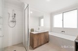 https://images.listonce.com.au/custom/160x/listings/4-janson-place-lilydale-vic-3140/136/01812136_img_11.jpg?NuktX1qULhk