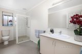 https://images.listonce.com.au/custom/160x/listings/4-jemacra-place-mount-clear-vic-3350/393/01231393_img_13.jpg?TYH3xJT3tEw