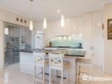 https://images.listonce.com.au/custom/160x/listings/4-kalimna-street-mooroolbark-vic-3138/447/01526447_img_05.jpg?JmL_F8HTVfE