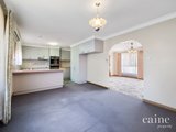 https://images.listonce.com.au/custom/160x/listings/4-kentucky-court-delacombe-vic-3356/749/01576749_img_09.jpg?qSAwSWPTeE4