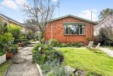 https://images.listonce.com.au/custom/160x/listings/4-kingfield-court-camberwell-vic-3124/719/01683719_img_10.jpg?eIESihdF0nE