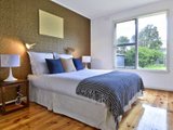 https://images.listonce.com.au/custom/160x/listings/4-kirriemuir-street-hamlyn-heights-vic-3215/738/01699738_img_07.jpg?cJxTPcCQ4xI