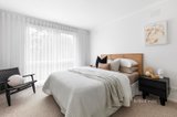 https://images.listonce.com.au/custom/160x/listings/4-kundy-close-greensborough-vic-3088/432/01473432_img_07.jpg?cxog6LwHtbk