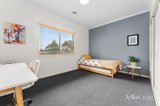 https://images.listonce.com.au/custom/160x/listings/4-kylie-court-mount-clear-vic-3350/260/01911260_img_15.jpg?kYiF65gRDQw