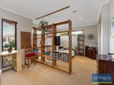 https://images.listonce.com.au/custom/160x/listings/4-la-coruna-gardens-point-cook-vic-3030/477/01613477_img_09.jpg?Dv36XhtB2Fw
