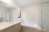 https://images.listonce.com.au/custom/160x/listings/4-lacebark-drive-st-helena-vic-3088/294/01768294_img_09.jpg?cNzX87Vwm4Q