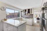 https://images.listonce.com.au/custom/160x/listings/4-lakeside-boulevard-rowville-vic-3178/136/00557136_img_03.jpg?s8_-JKBHH-Q