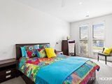 https://images.listonce.com.au/custom/160x/listings/4-lakeview-avenue-williamstown-vic-3016/450/01203450_img_06.jpg?yaImQvGPP60