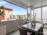 https://images.listonce.com.au/custom/160x/listings/4-lakeview-avenue-williamstown-vic-3016/450/01203450_img_07.jpg?ZUxSxb4F4Ao