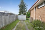 https://images.listonce.com.au/custom/160x/listings/4-lansell-road-mooroolbark-vic-3138/191/01837191_img_08.jpg?cDE1UFUWdfk