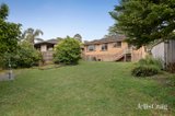 https://images.listonce.com.au/custom/160x/listings/4-lansell-road-mooroolbark-vic-3138/191/01837191_img_10.jpg?LsIR3-kUH08