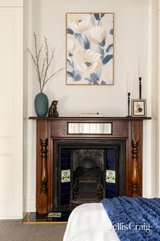 https://images.listonce.com.au/custom/160x/listings/4-latham-street-northcote-vic-3070/560/01980560_img_08.jpg?pU9euOx9RyQ