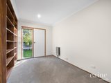 https://images.listonce.com.au/custom/160x/listings/4-laurine-court-wendouree-vic-3355/772/01576772_img_06.jpg?TB_tT1jjIOI