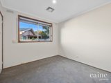 https://images.listonce.com.au/custom/160x/listings/4-laurine-court-wendouree-vic-3355/772/01576772_img_09.jpg?_a1ClykPE_c