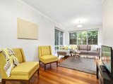 https://images.listonce.com.au/custom/160x/listings/4-lauriston-court-ringwood-vic-3134/969/00620969_img_03.jpg?_dTzsDY-6gk