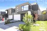 https://images.listonce.com.au/custom/160x/listings/4-layman-court-doncaster-east-vic-3109/652/01649652_img_02.jpg?4U-fLl56V_8