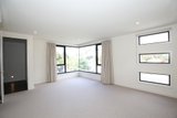 https://images.listonce.com.au/custom/160x/listings/4-layman-court-doncaster-east-vic-3109/652/01649652_img_09.jpg?u8MO_lVVyyI