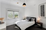 https://images.listonce.com.au/custom/160x/listings/4-leslie-street-elsternwick-vic-3185/485/01040485_img_04.jpg?JI-y0gdC-40